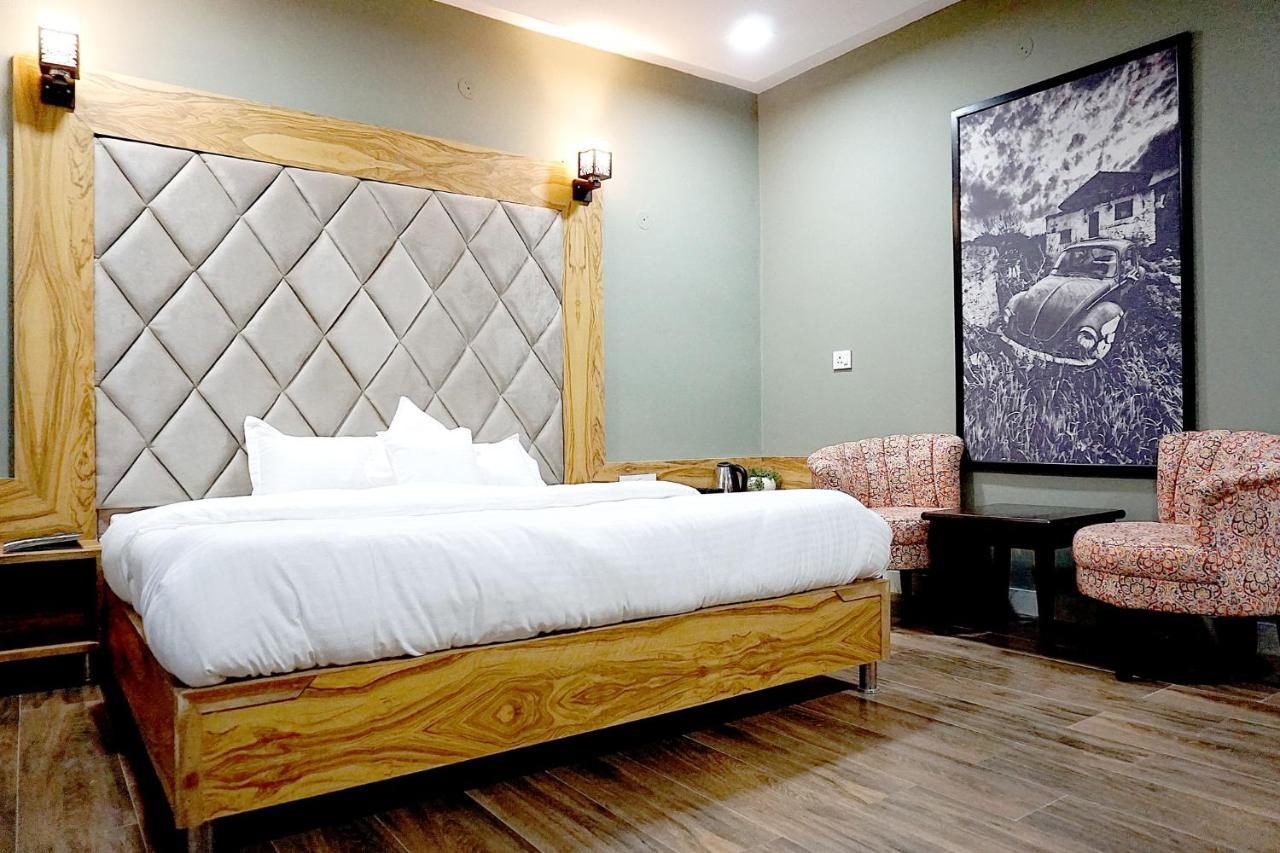 Sl Manor Hill Resort Масурі Екстер'єр фото